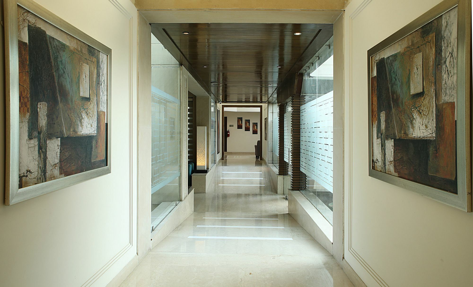 Inde Hotel Signature Tower Gurgáon Kültér fotó